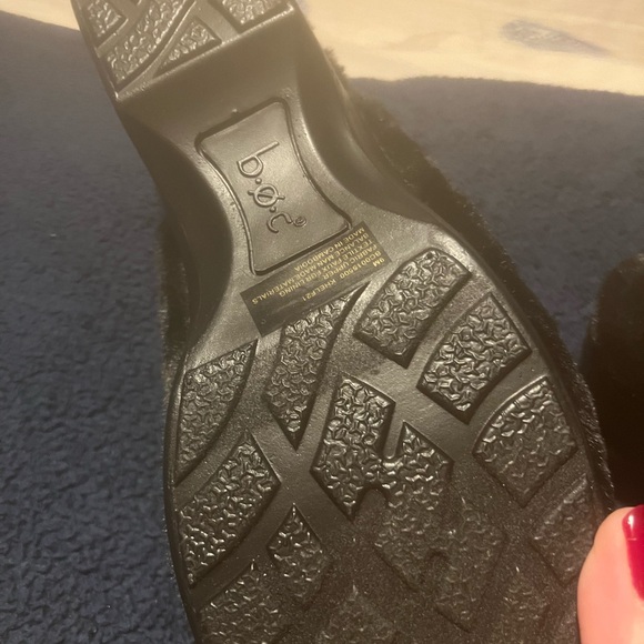 Clogs - Picture 2 of 4